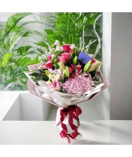 【謝謝母親的愛】格蘭花店 - 鮮花花束 (繡球、玫瑰、粉白百合、風玲草及襯花)