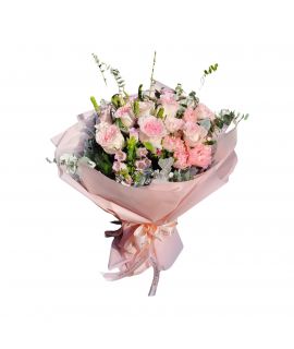 【母親的柔情】格蘭花店 - 鮮花花束 (粉玫瑰、康乃馨、風鈴、滿天星、尤加利及襯花)